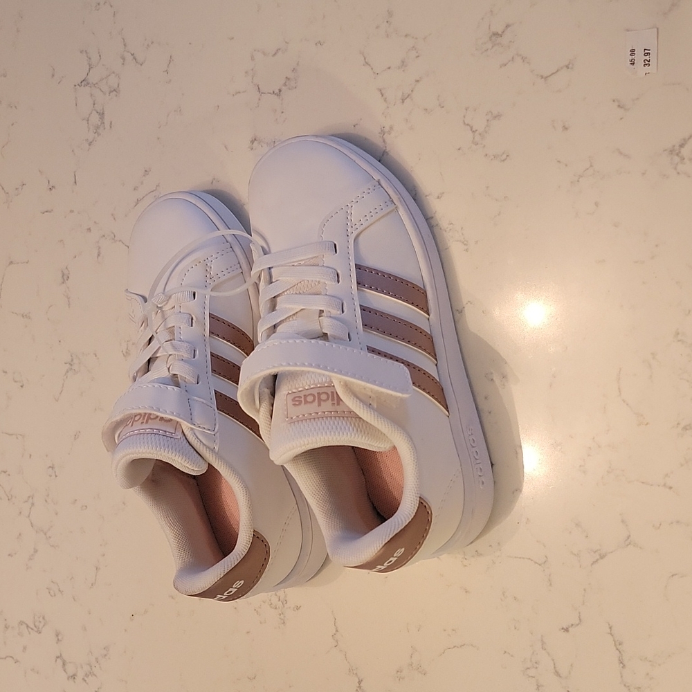 Adidas Sneaker